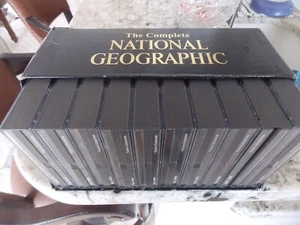 National Geographic CD ROM Set 28 Cd's - Picture 1 of 2