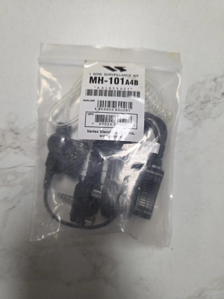 Motorola Aal83x501 Mh-101A4b Surveillance Kit,3 Ft. Cord L,Black - Image 1 of 1