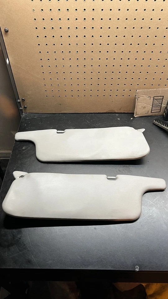 1992-1996 Toyota Camry Driver & Passenger Side Sun Visor Pair Tan Vinyl - Image 1 of 4