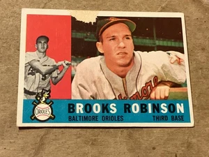 Brooks Robinson 1960 Topps Baseball Card #28 HOF - Very Good - Lite Corner Wear - Picture 1 of 2