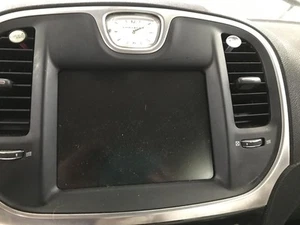 Audio Equipment Radio Display And Receiver 8.4" Touch Screen Fits 15 300 937949 - Picture 1 of 14
