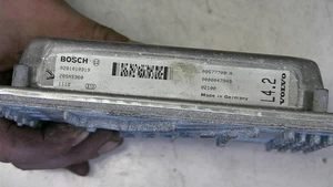 Centralina motore originale (ECU) VOLVO V70 Mk II (285) 2002 - Foto 1 di 1