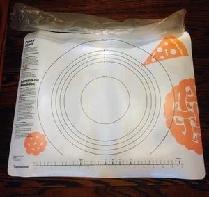 NEU 1992 TUPPERWARE Silikon Gebäck Matte Kuchen Tarte Pizza Blatt 21"x18" Made in USA - Bild 1 von 3