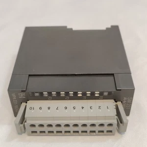 YASKAWA VIPA  231-1BD53  Analog Input Module - Picture 1 of 5
