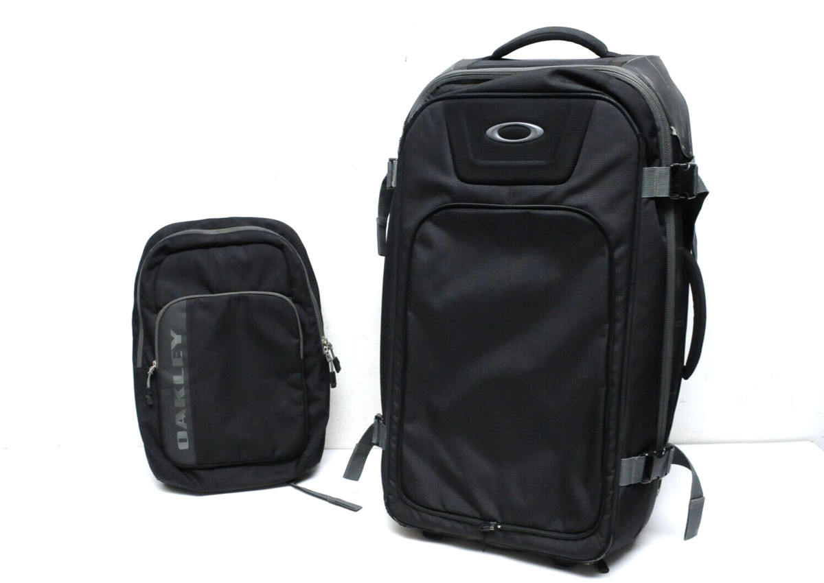 OAKLEY Works Combo Roller Travel Bag ビジネストラベルバッグ