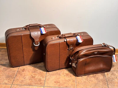 Set of 3 Vintage 70s Medium Size American Tourister Vinyl Suitcase Luggage - Image 1 of 4