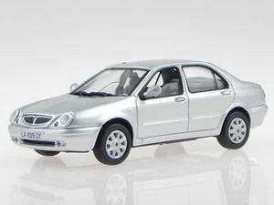 Lancia Lybra Limousine silber Diecast Modellauto 913535 Geschenkbox Atlas 1:43 - Bild 1 von 4