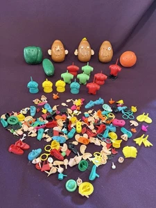 Vintage Lot Mr Potato Head Toys Hasbro 6 Heads Cuke Pepper Carrot + Accessories - Picture 1 of 16