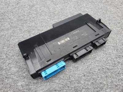 BMW F10 F11 F13 F06 F01 M5 Junction Box Electronic Control Unit V-2 unit 9284282 - Image 1 of 4