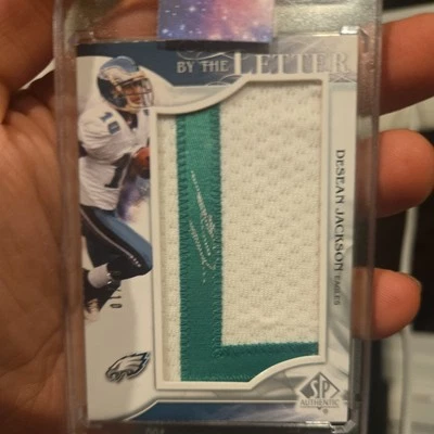 2009 SP AUTHENTIC DESEAN JACKSON AUTOGRAPH JUMBO PATCH LOGO # 03/10  LETTER L - Image 1 of 3