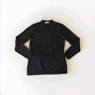 Suéter italiano de lana merino Lord & Taylor para mujer mediano negro cuello en V con cinturón Foto 1 de 4