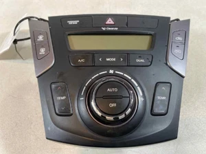 2013-2016 Hyundai Santa FE Auto AC Heater Climate Control Temperature Control - Picture 1 of 2