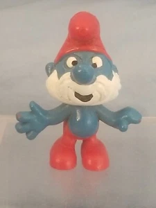 Vtg Papa Smurf PVC Miniature Figure Schleich Peyo Vintage 2" Toy - Crosseyed - Picture 1 of 6