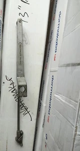 Brazo de puerta Horton 7000 Outswing/empuje acabado plateado para husillo de dientes finos - Imagen 1 de 3