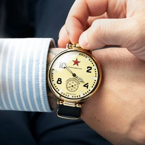 Tank Komandirskie "Tod den Spionen" Vintage sowjetische mechanische Herren Armbanduhr - Bild 1 von 5