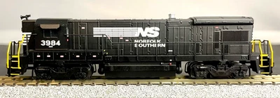 Atlas N Scale GE B23-7 Norfolk Southern #3984 - Image 1 of 4