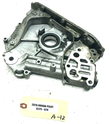 Honda Pilot 2016-2018 bomba de aceite de motor de 3,5 L OEM. Foto 1 de 4