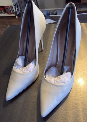 Aldo Cassedy 7,5 blanco estadounidense Foto 1 de 4