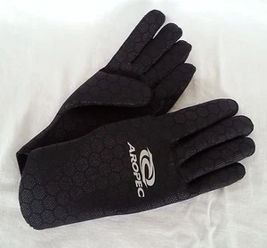 Aropec Super Stretchy 2mm Neoprene Gloves Kayak Jetski Spearfishing Photography - Picture 1 of 4