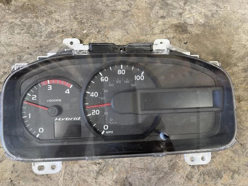 USED 2019 HINO 195 HYBRID   SPEEDOMETER Assembly  83800-37S70 approx 25k! - image 1 of 4