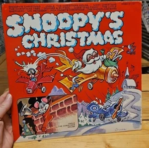 Snoopy's Christmas By Unknown Artist Vinyl Record Diplomat Records Tinkerbell - Picture 1 of 4
