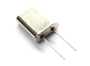 16.000MHz 16MHz HC-49/U PCB Crystal Xtal Oscillator/ Quarz Quartz Oszillator 5mm - Picture 1 of 1