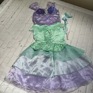 Disney kleine Meerjungfrau Arielle Mädchen Größe 7/8 Meerjungfrau Kostüm EUC! Mit Zauberstab! - Bild 1 von 14