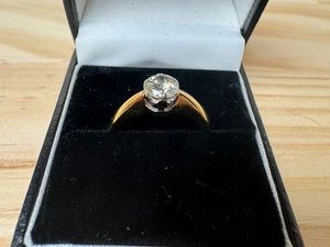 18ct Gold and Natural 0.62ct Diamond Ring - GIA Jewellery Report Certified - Picture 1 of 10