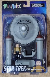 RARE Star Trek Minimates U.S.S. Enterprise with Captain PIKE Damond Select Toys - Picture 1 of 5