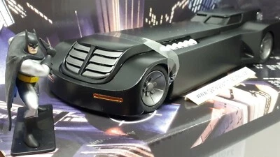 BATMOBILE & BATMAN JADATOYS REF 30916 ECHELLE AU 1/24 ème miniature collection - Photo 1/4