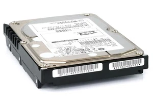 K4405 DELL HDD 73GB  15K  U320 SCSI 3.5" LFF  HOT-SWAP - Afbeelding 1 van 7