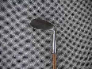 Antiguo eje de nogal americano vintage Hendry&Bishop Escocia Niblick 54* D 4 SW - Imagen 1 de 17