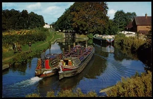 Pair Of Narrow Boats On The Grand Union Canal J. Salmon Postcard - Picture 1 of 2
