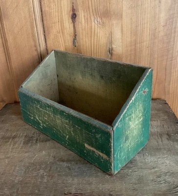 Vtg antique sml wood Store Display BOX or Desk or Candle orig green paint patina - Image 1 of 4