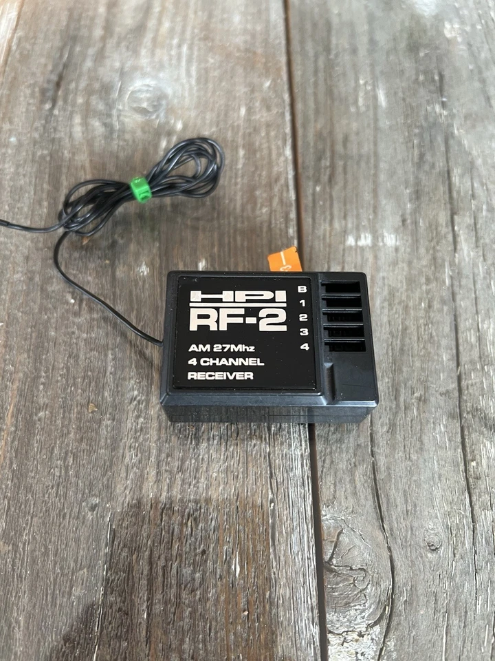 Hpi Rf-2 Am27Mhz Receiver 4 Channels 04083 With #3 Orange Crystals - Image 1 of 4