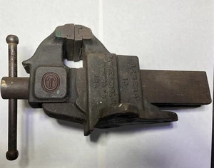 Vintage Sawyer Tool Co. Oswego 13 Vise usato  - Foto 1 di 11