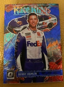 NASCAR DENNY HAMLIN CHROME OPTIC PARALLEL RACE KINGS TRADING CARD - Foto 1 di 2