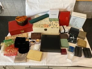 Jewellery Huge Job Lot Vintage/Modern Jewellery Boxes & Bags NO SPLITTING of LOT - Picture 1 of 21
