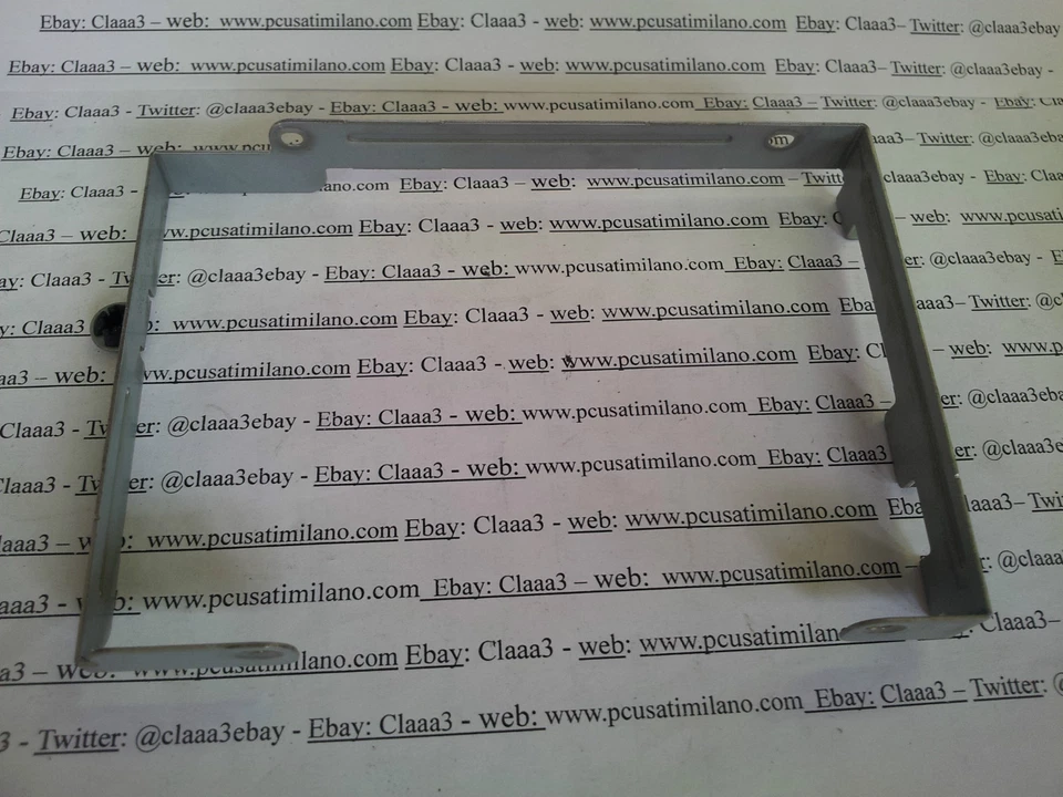 iMAC G5 APPLE 17" A1058 - scocca hard disk  box - Photo 1/1