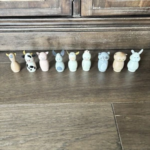 Clavija de madera de magnolia de hogar y mano animales de granja juguetes - Imagen 1 de 7