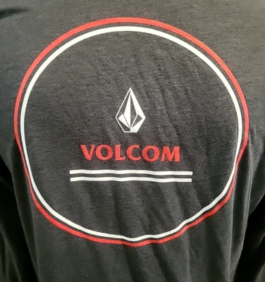 New Men's XL Volcom Stone Cloud 91 Long Sleeve Graphic T-Shirt - Image 1 of 4