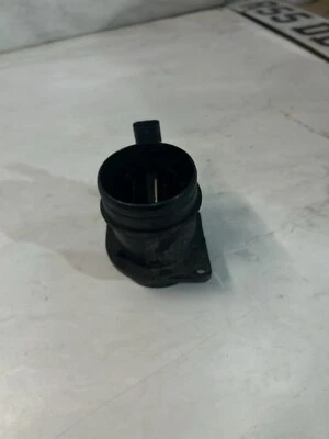 Medidor de flujo de aire AUDI A3 Mk3 8V 2012-2020 04L906461B Foto 1 de 3
