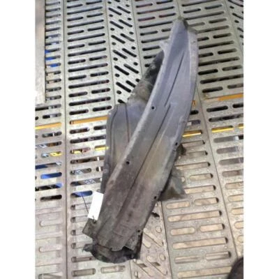 RIGHT FRONT WHEEL ARCH FOR MAZDA MPV (99-04) (04-06) 2.0 CDI MNV. 1999 Foto 1 de 3