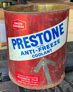BH1496 Union Carbide 1 Gal Prestone Anti Freeze Tin Can - Picture 1 of 6