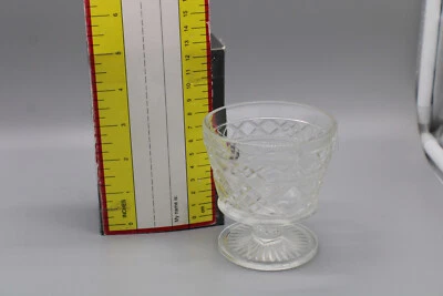 Clear Glass Diamond Pattern Sundae Dish Small - Изображение 1 из 4