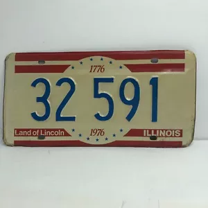 AMERICAN BICENNTENIAL LICENSE PLATE FROM ILLINOIS - Picture 1 of 1