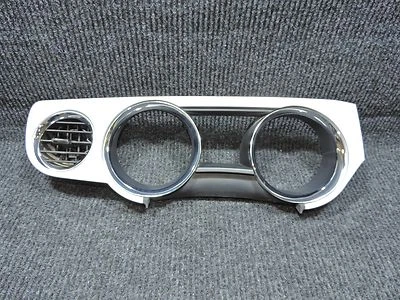  👍 FORD MUSTANG 2010-2014 OE CUADRO DE INSTRUMENTOS PLATEADO Y CROMADO BISEL DE VENTILACIÓN Foto 1 de 4