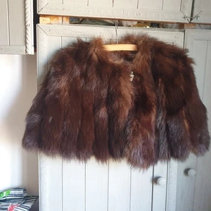 Vintage 40er 50er Jahre braune Pelzmütze Caoelet Bakelit Knopf Theater Kostüm - Bild 1 von 7