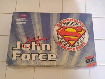 Action John Force #1 Castrol/Superman 1999 Mustang coche divertido escala 1/24 NUEVO Foto 1 de 4