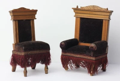 Antigua casa de muñecas alemana Schneegas Walterhausen brazos y sillas laterales miniatura Foto 1 de 4